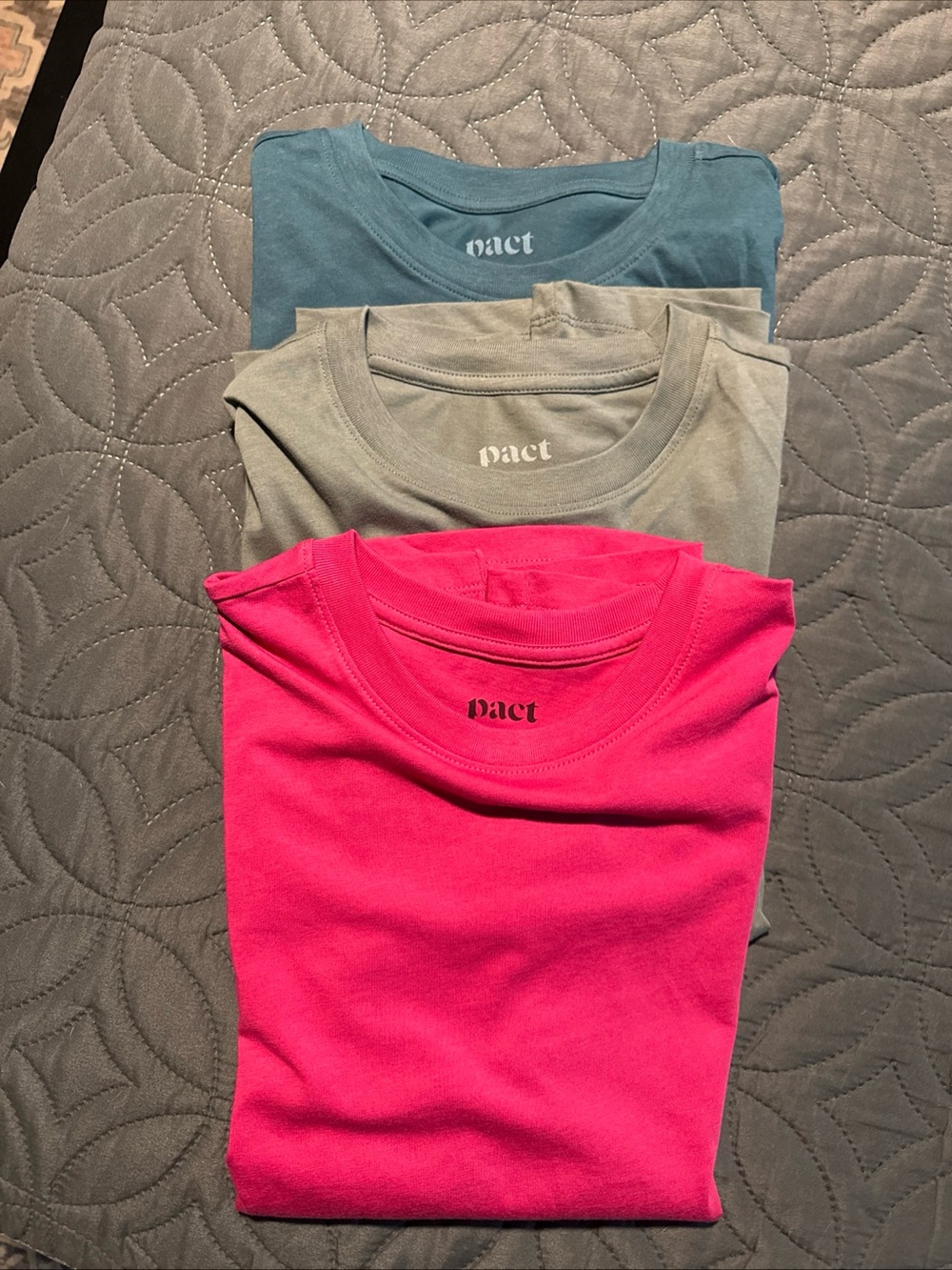 Pact Organic Cotton Essential Crewneck
Tee S Lot Of 3